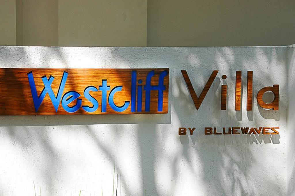 Bluewaves Westcliff Villa Balabag  Exteriér fotografie